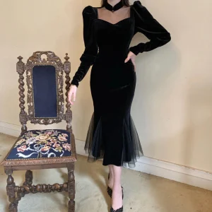 Robe Vintage noire Piska
