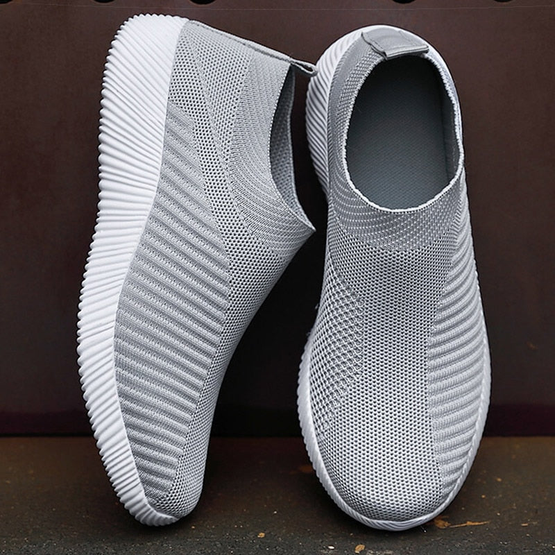 Chaussures plates respirantes et élastiques pour femmes – Sprays