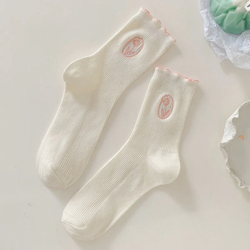 Chaussettes femme longues rayures avec broderie florale London