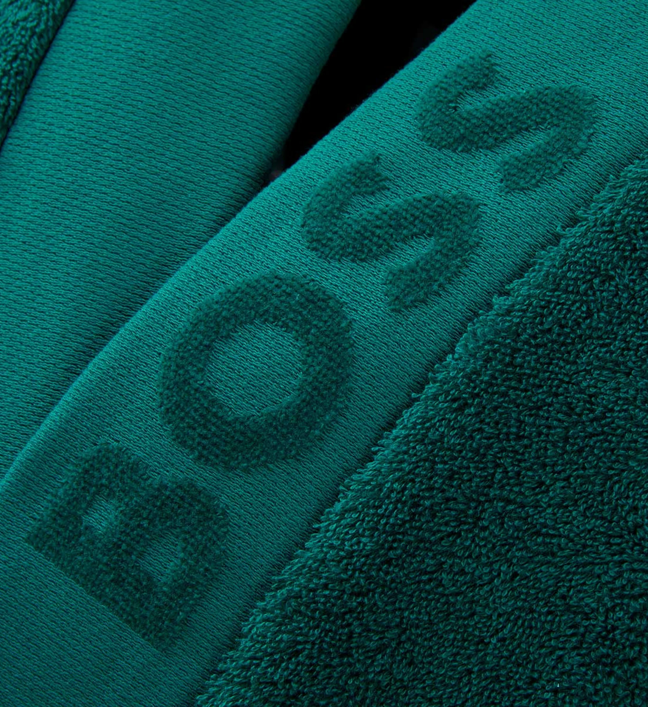PEIGNOIR EPONGE VERT – BOSS