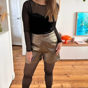 Short Tisci